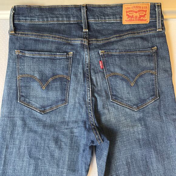 Levi’s Women Jeans 724 size W31 Blue High Rise Stretch Straight Fit 25” Inseam - Picture 12 of 12